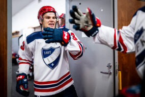 Valkoinen Pre-Season Game Worn 2026